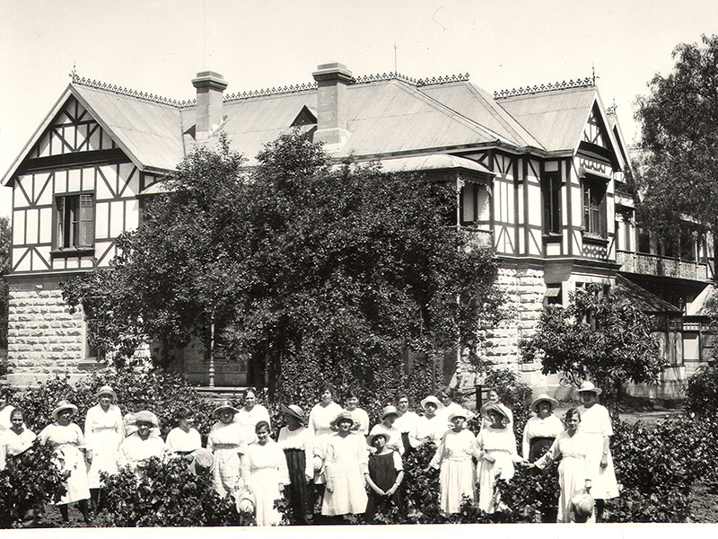 Fosters Manor