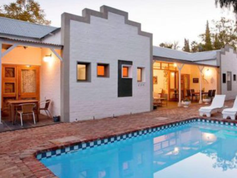 Raw Karoo Guest House